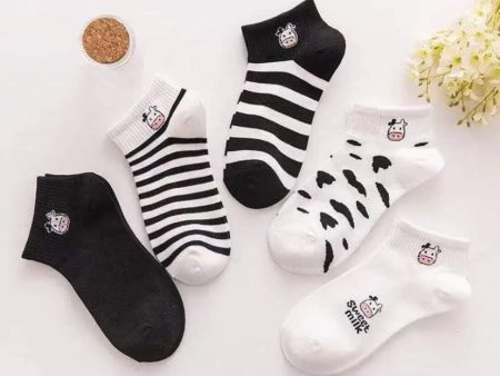 Women’s cartoon cow socks Online now