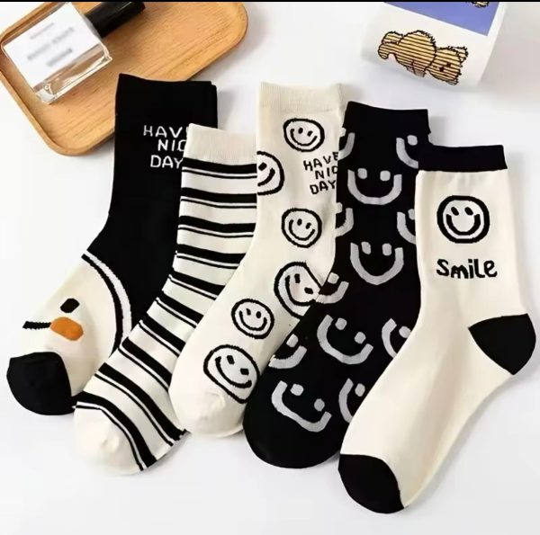 Smile women socks Online now