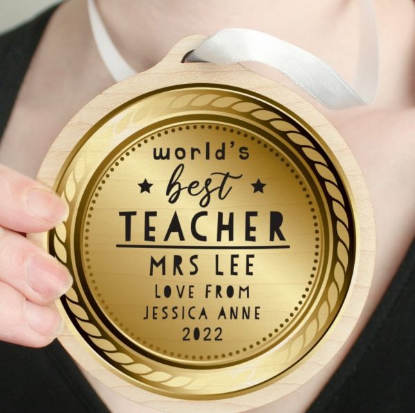 Worlds Best Teacher Round Wooden Medal Hot on Sale